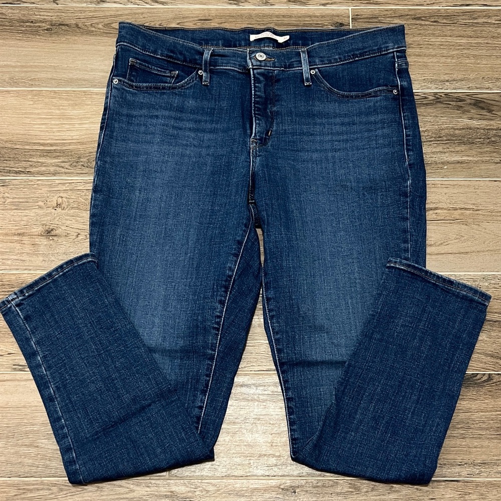 Levi's Women's 311  Shaping Skinny Jeans